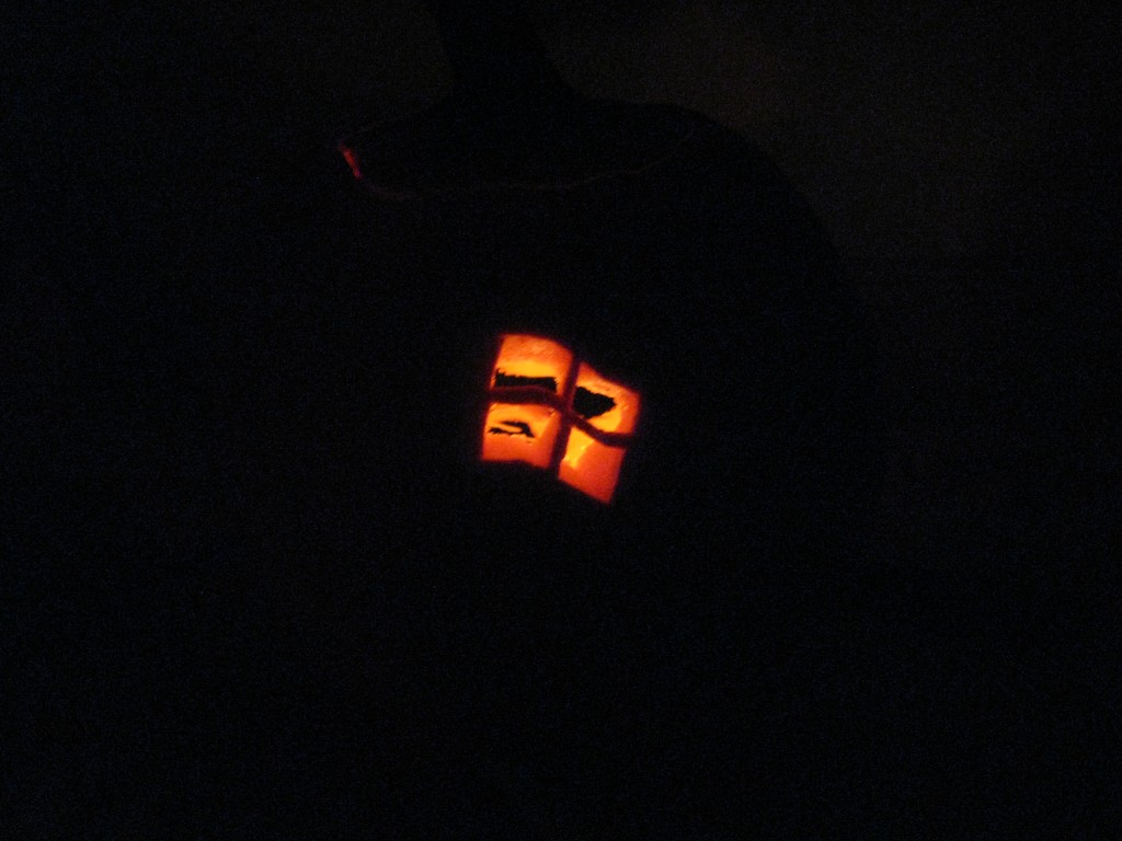 Dual-Boot Pumpkin Rear (lights off)